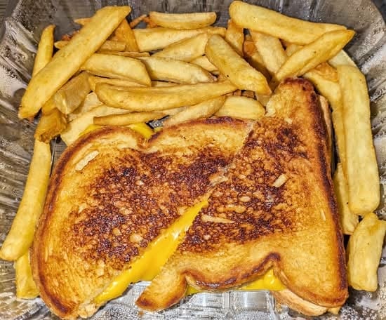 Grilled Cheese (V).