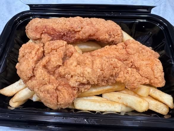 Kids Chicken Tenders *.